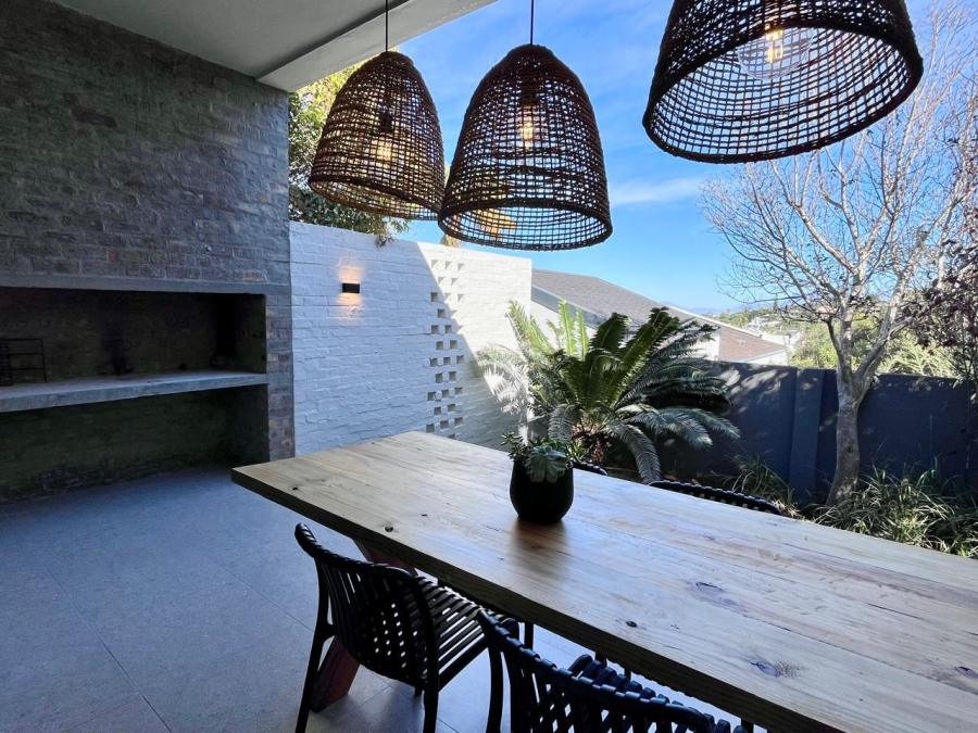 4 Bedroom Property for Sale in Loevenstein Western Cape